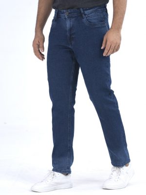 Men's slim fitted jeans in cotton spandex denim fabric. Five pockets, button fastening on the front and zipper fly.